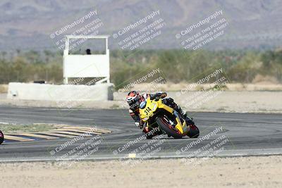 media/Nov-01-2025-CVMA (Sat) [[fc0f7531b8]]/Race 7-Formula Twins-Formula 40 UL/